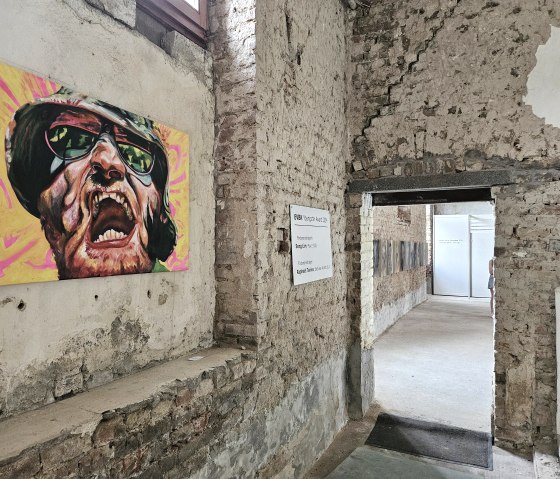 EVBK Ausstellung 2024, Künstler Raphael Tanios/Lux, © Tourist-Information Prümer Land EVBK Ausstellung 2024, Künstler Raphael Tanios/Lux, © Tourist-Information Prümer Land