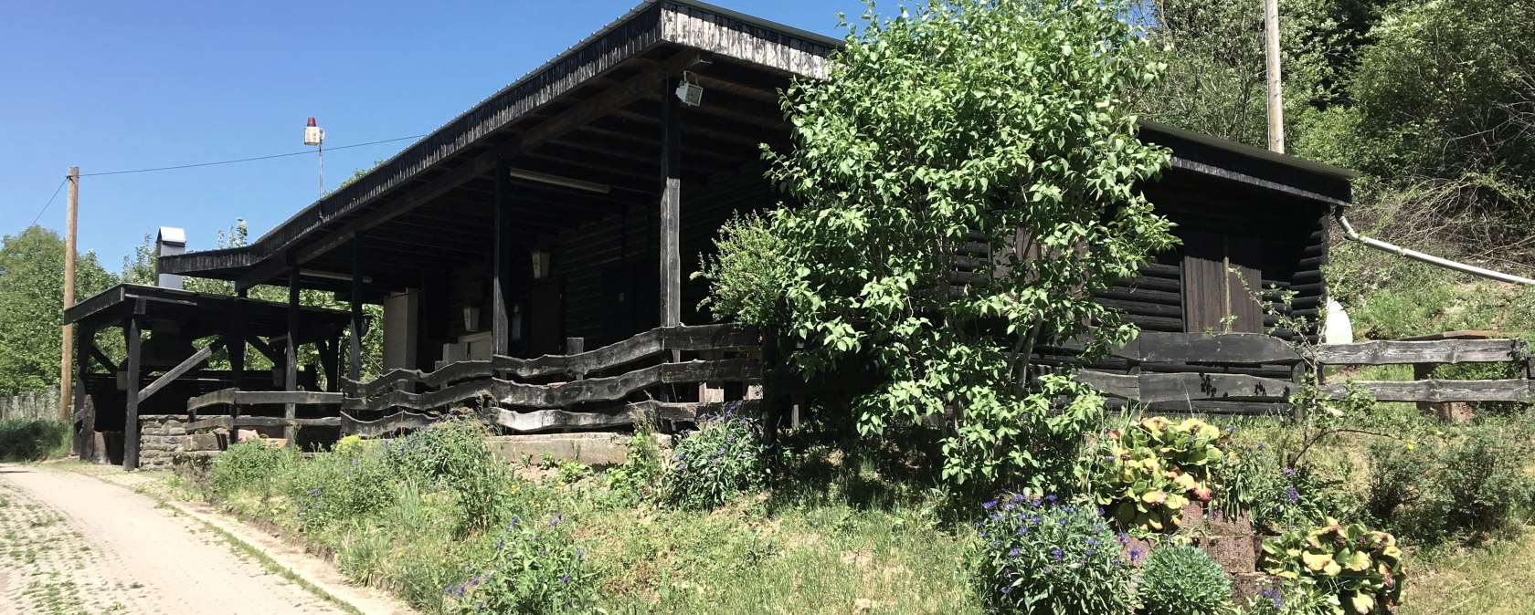 Angelhütte Stausee Willwerath, © Angelverein Prüm 1967 e.V. Angelhütte Stausee Willwerath, © Angelverein Prüm 1967 e.V.