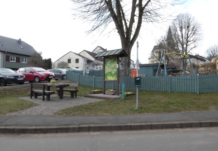 E-Bike-Ladestation Lasel Wanderparkplatz, © Tourist-Information Prümer Land E-Bike-Ladestation Lasel Wanderparkplatz, © Tourist-Information Prümer Land
