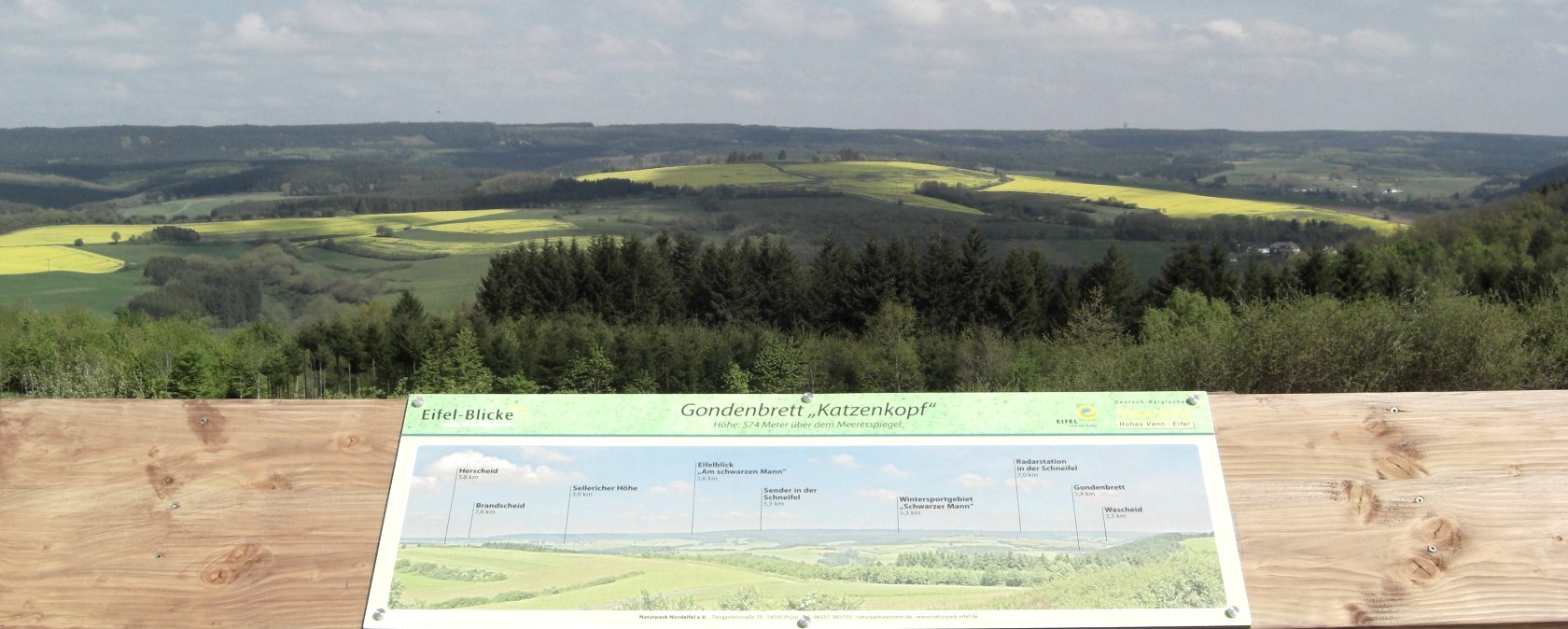 Eifelblick Katzenkopf Blick zur Schneifel und BE, © Tourist-Information Prümer Land