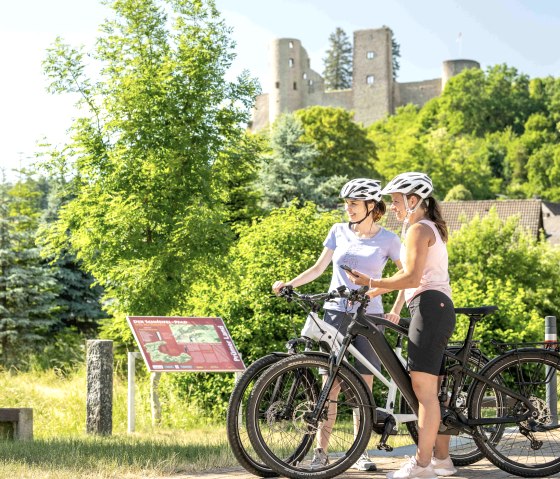 Radfahren Sch&ouml;necken, &copy; Eifel Tourismus GmbH, Dominik Ketz