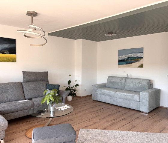 8411b201-d589-4718-9af8-d633c223138d