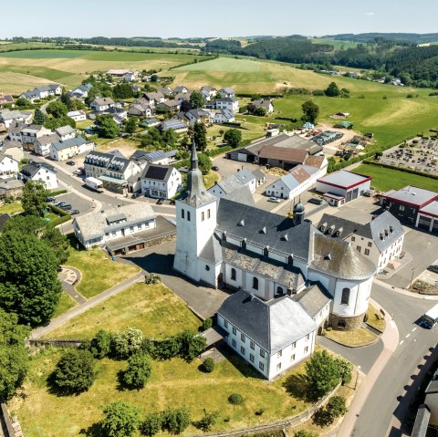 Pfarrkirche Sankt Marien, Bleialf, &copy; Eifel Tourismus GmbH, Dominik ketz