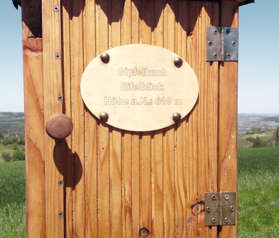 Gipfelbuch, &copy; Tourist-Information Pr&uuml;mer Land/ Elke Dahm