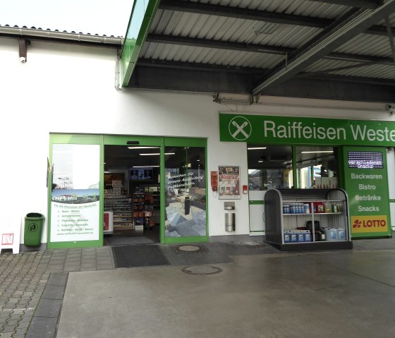 Raiba Tankstelle Pr&uuml;m, &copy; Tourist-Information Pr&uuml;mer Land