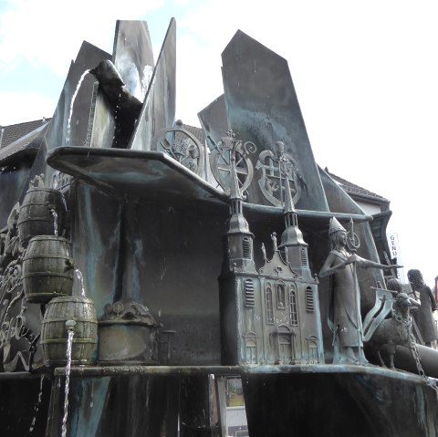 Brunnen am Teichplatz, Pr&uuml;m, &copy; Tourist-Information Pr&uuml;mer Land