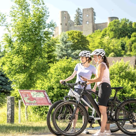 Radfahren Schönecken, © Eifel Tourismus GmbH, Dominik Ketz