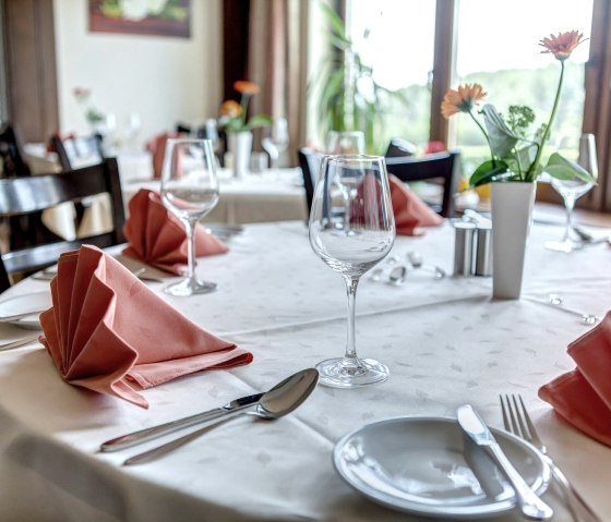 Restaurant, &copy; Hotel-Rest. Schoos