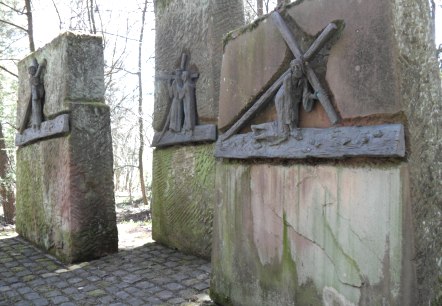 Kreuzwegstation Kalvarienberg Pr&uuml;m, &copy; Tourist-Information Pr&uuml;mer Land