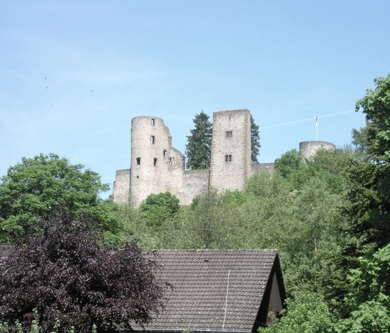 Burgruine Schönecken, © Tourist-Information Prümer Land, M. Schuler