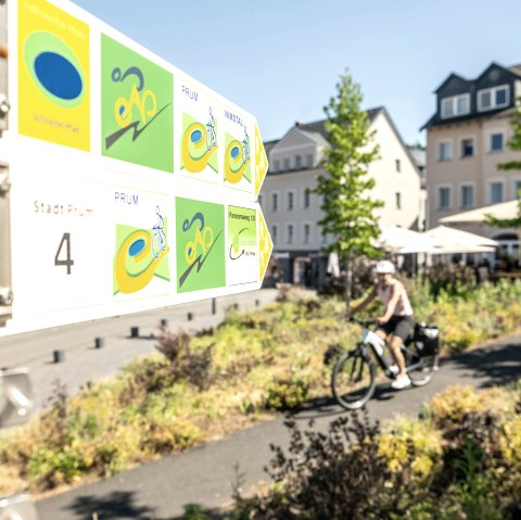Radfahren und Wandern um Prüm, © Tourist-Information Prümer Land/Eifel Tourismus GmbH, D. Ketz